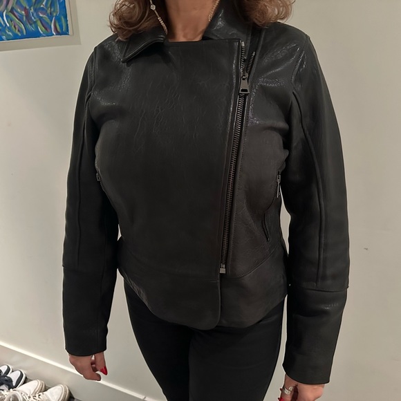 Ted baker leather jacket in size 4 - Picture 3 of 7